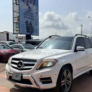 Mercedes-Benz GLK-Class 350 SUV 2013 White