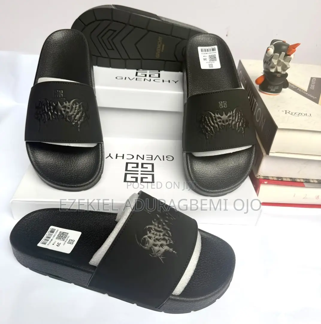 Luxury Pam Slides