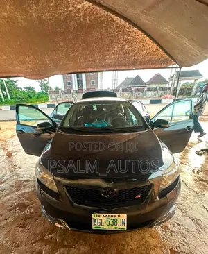 Toyota Corolla 2009 Black