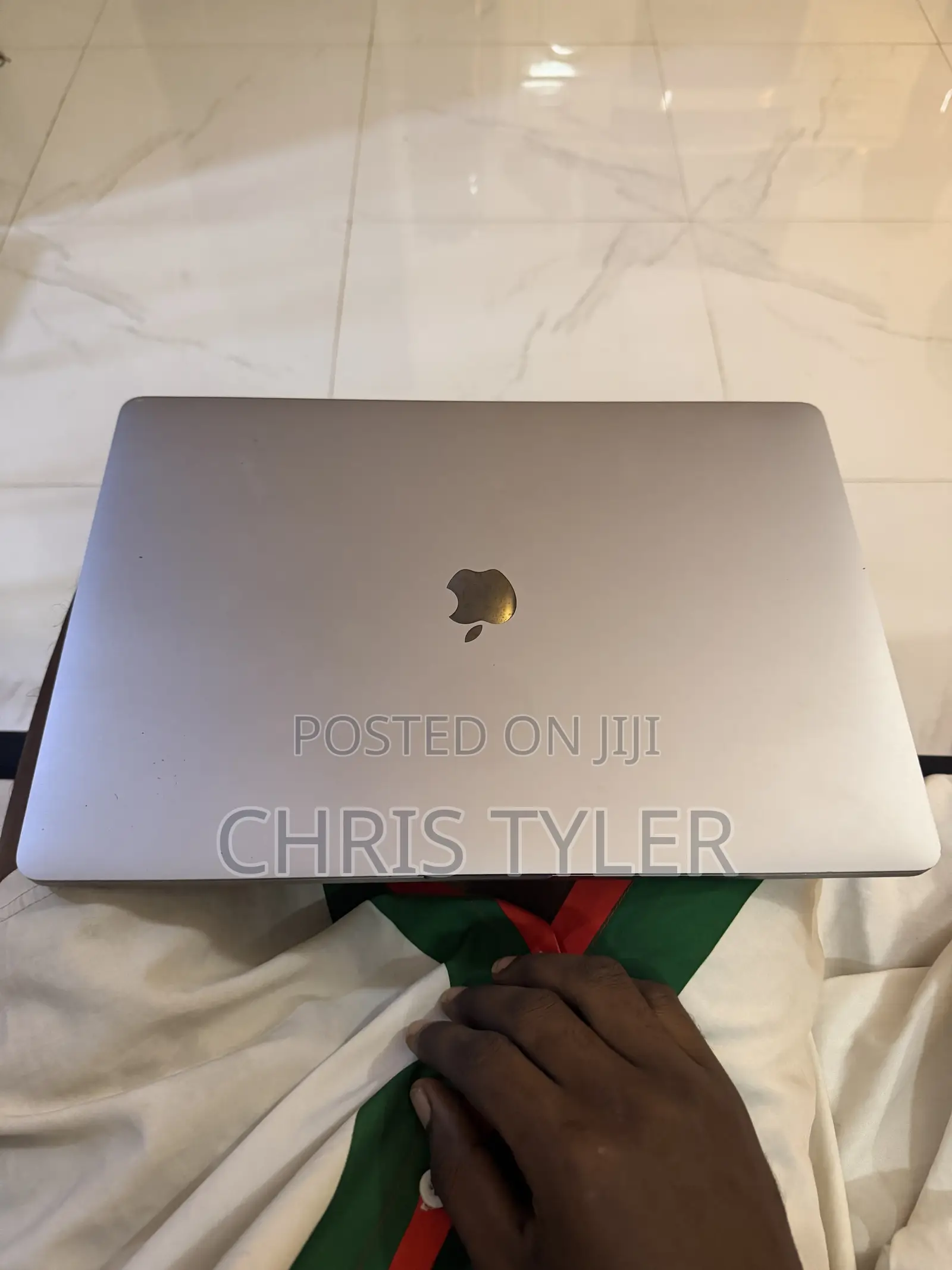 Laptop Apple MacBook Pro 2019 16GB Intel Core i7 SSD 512GB