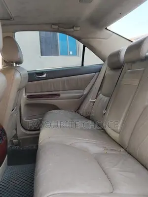 Toyota Camry 2005 Silver