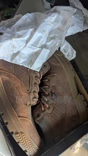 Super Strong Boot