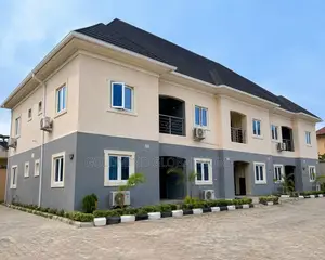 3bdrm Block of Flats in Kaura District. for sale