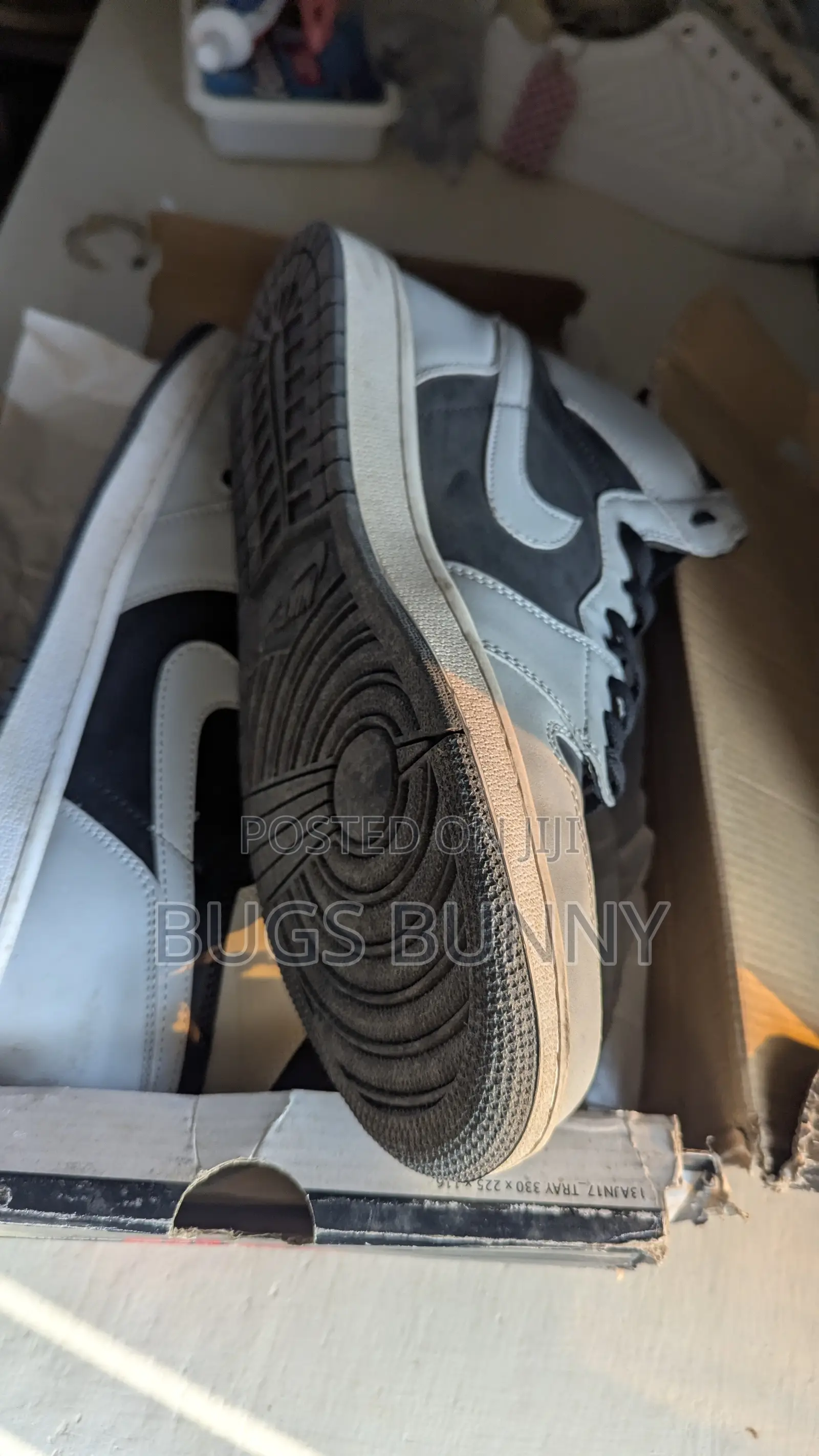 Nike Air Jordan 1 Mid Grey/Black