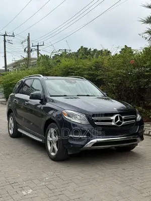 Mercedes-Benz GLE-Class GLE 350 2017 Blue