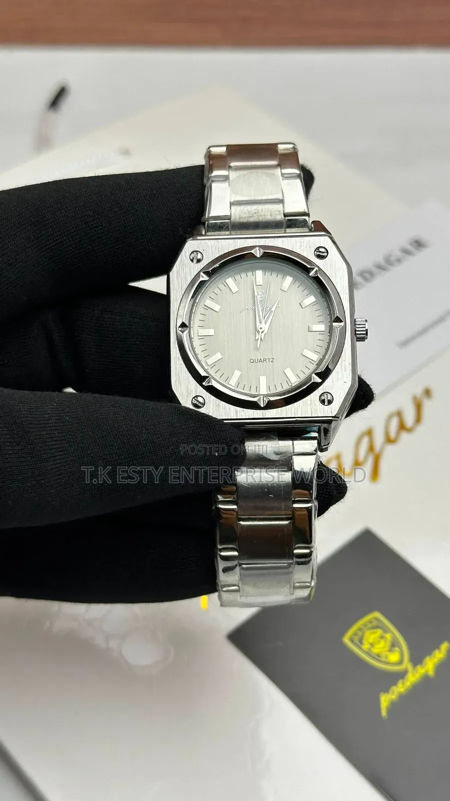 Poedagar Wristwatch