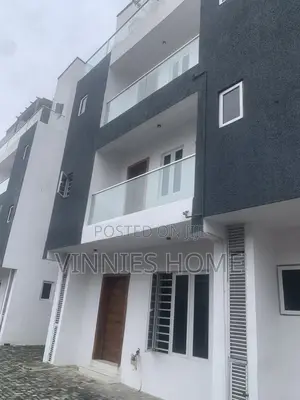 4bdrm Townhouse / Terrace in Lekki Phase for rent