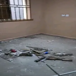 2bdrm Block of Flats in Abule-Ijesha for rent