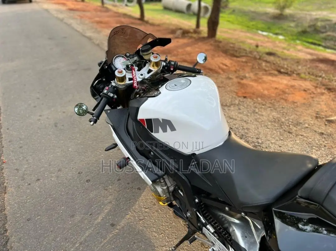 BMW S 1000 RR 2014 White