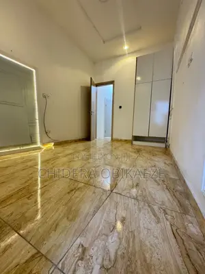 Mini Flat in VGC / Ajah for rent