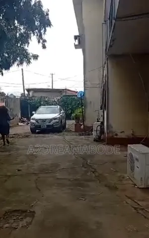5bdrm Duplex in Ikeja Gra for sale