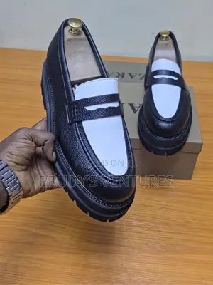 Zara Black and White Men’s Quality Leather Shoe