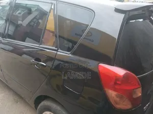Toyota Corolla 2003 Black