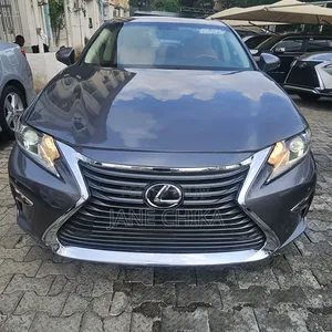 Lexus ES 2016 Black