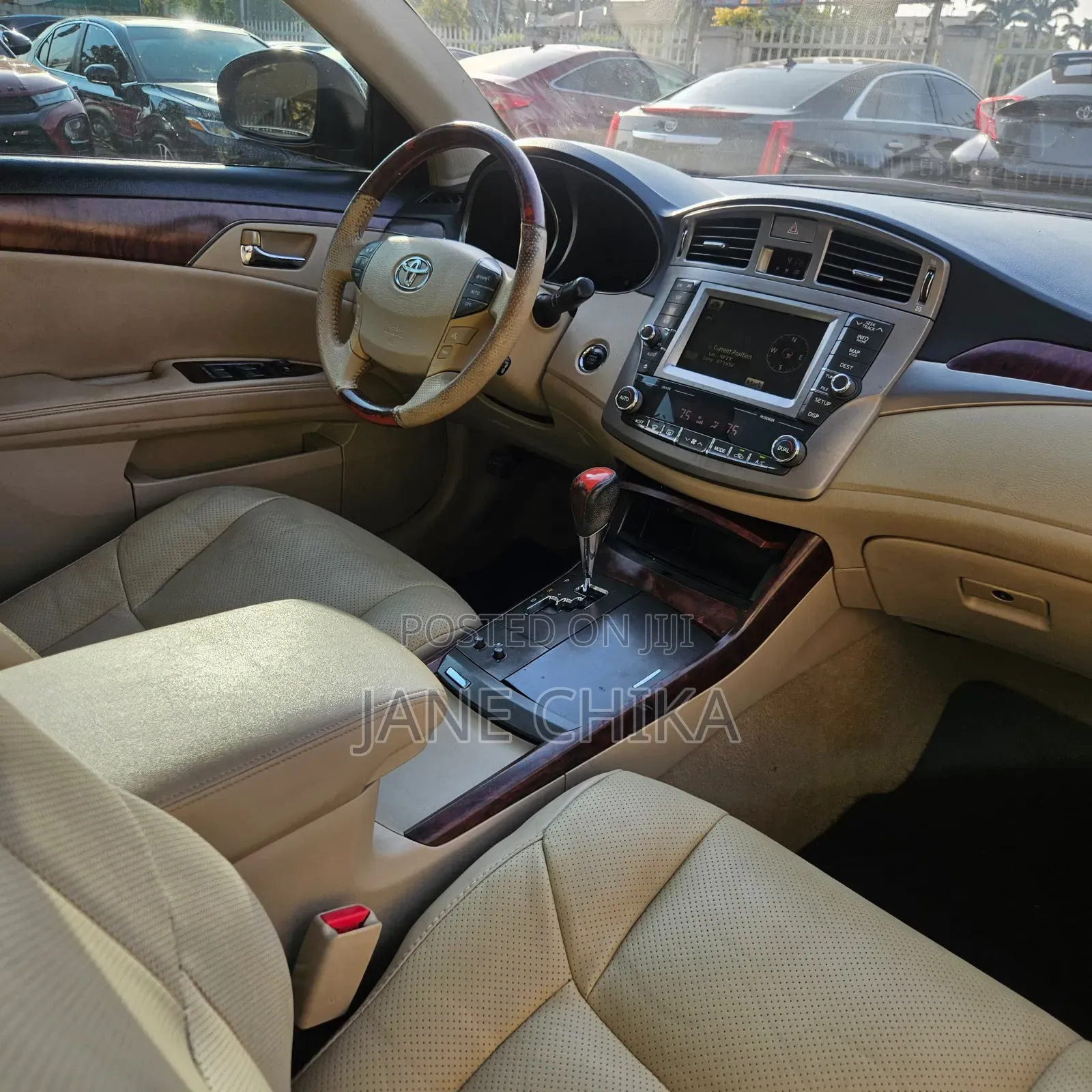 Toyota Avalon 2011 Black