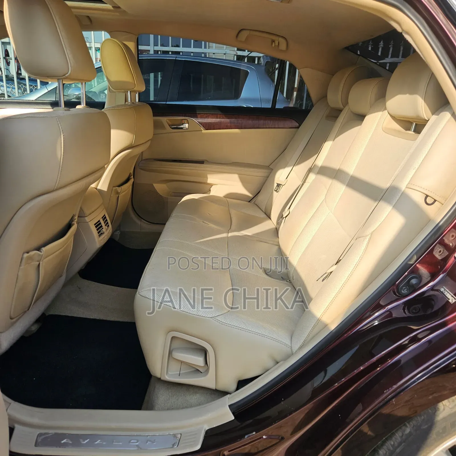 Toyota Avalon 2011 Black