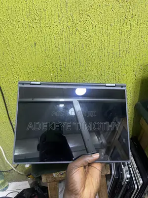 Laptop Lenovo 300e 4GB Intel Celeron SSD 128GB