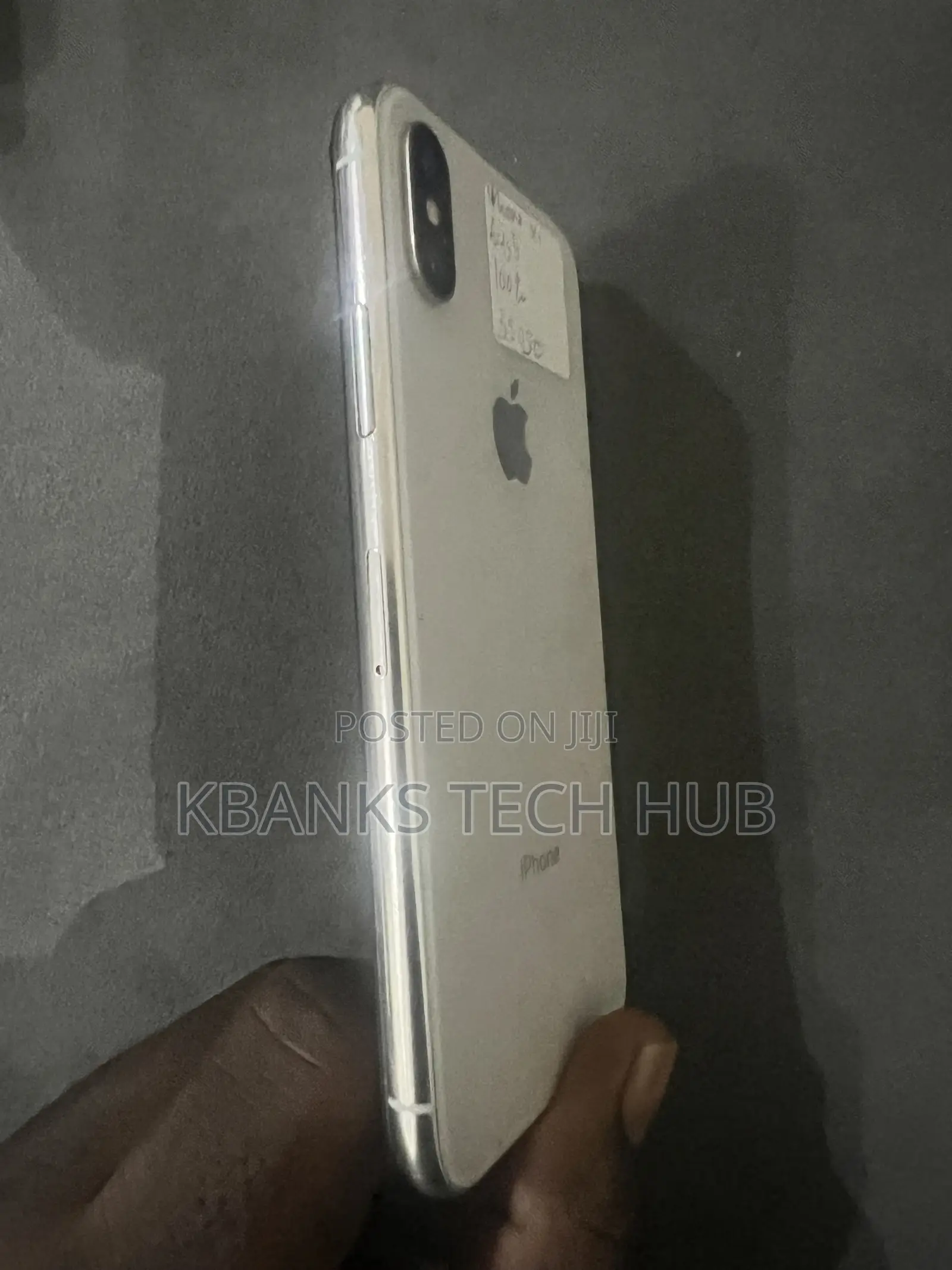 Apple iPhone X 64 GB White