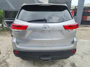 Toyota Highlander 2019 Silver