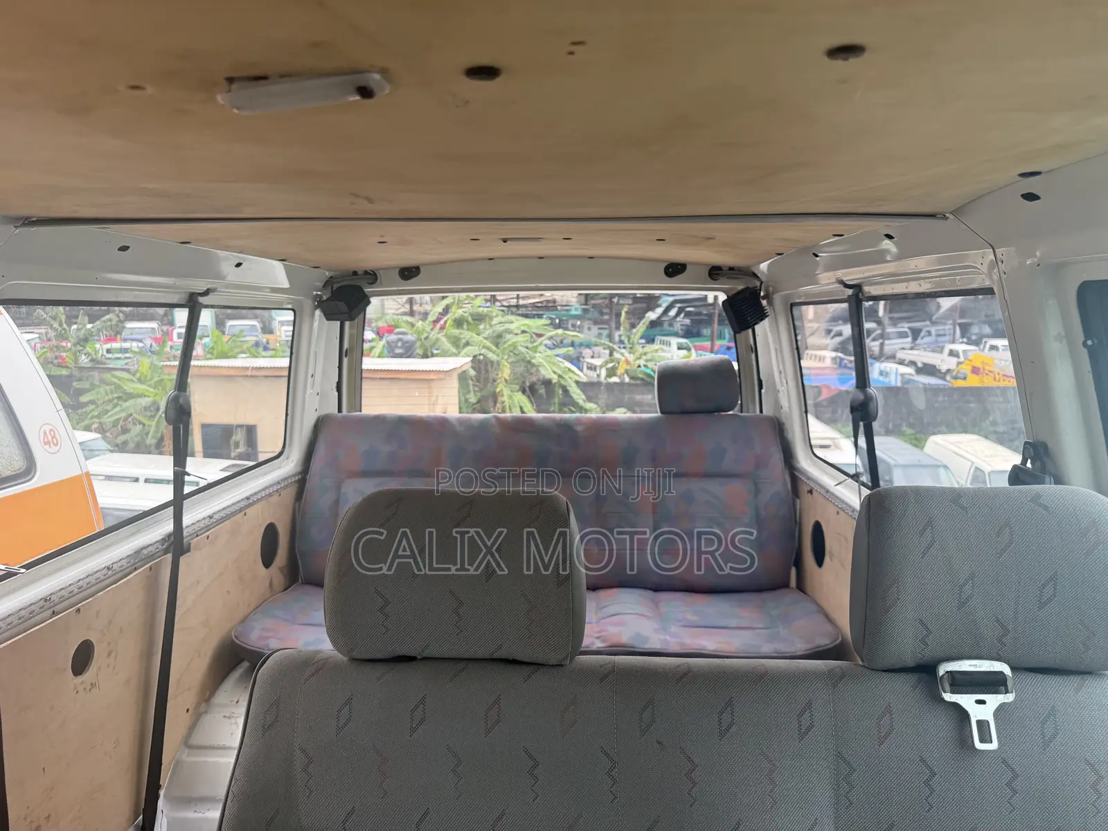 Volkswagen Transporter 2005 White