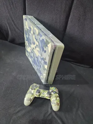 Hacked 1TB PS4 Slim With 1 Pad and 15 Games