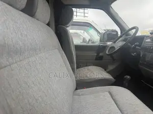 Volkswagen Transporter 2006 White