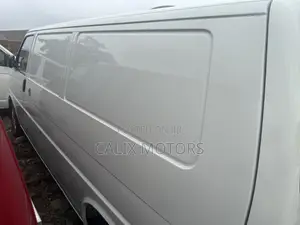 Volkswagen Transporter 2007 White