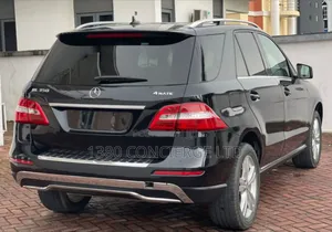 Mercedes-Benz M Class 2013 Black