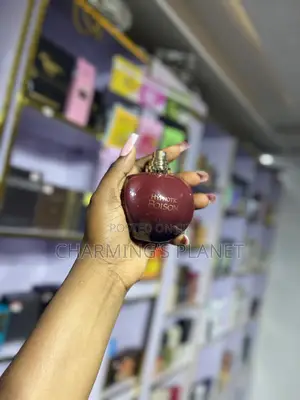 Perfume Store
