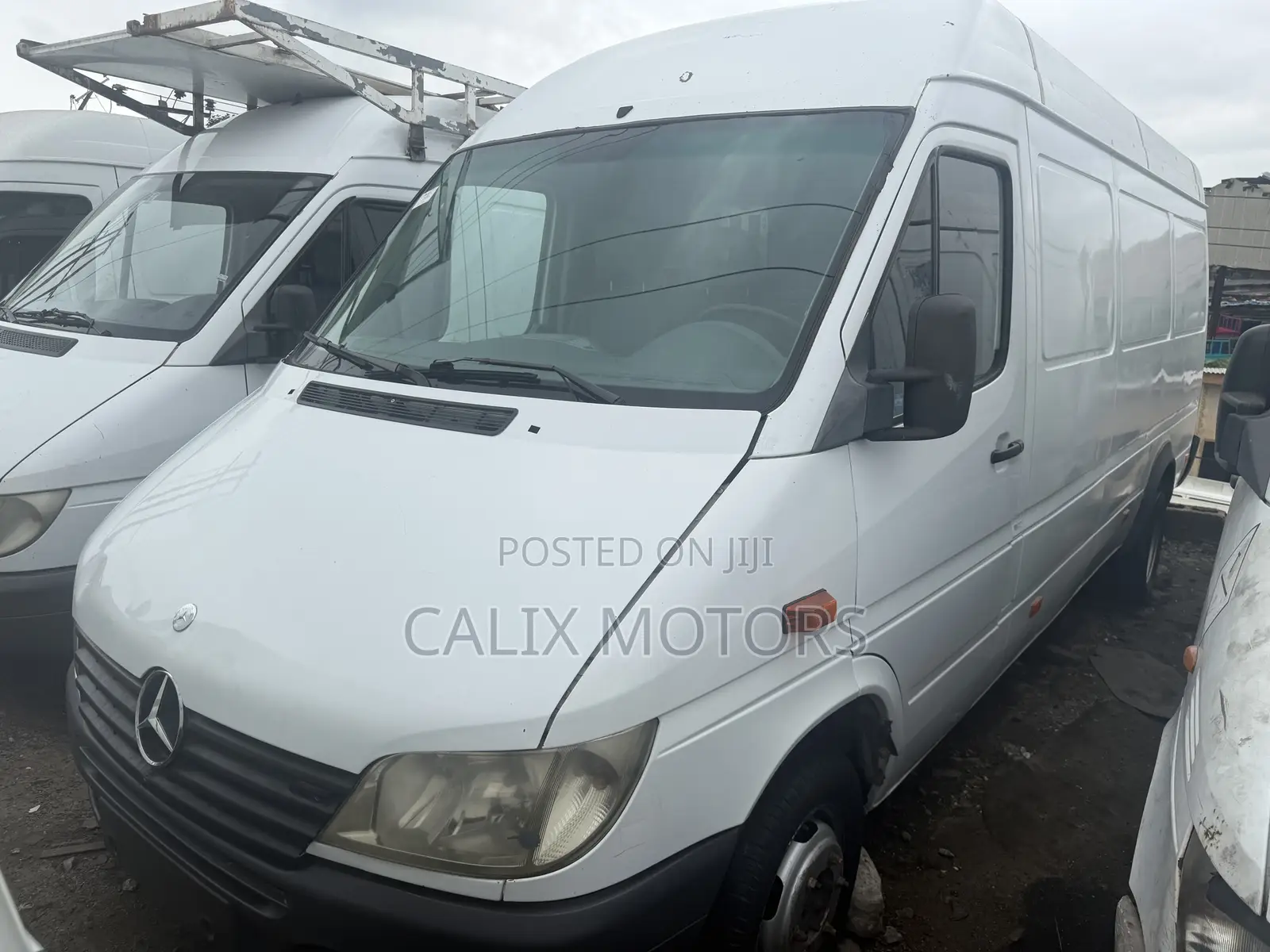 Mercedes-Benz Sprinter 2011 White