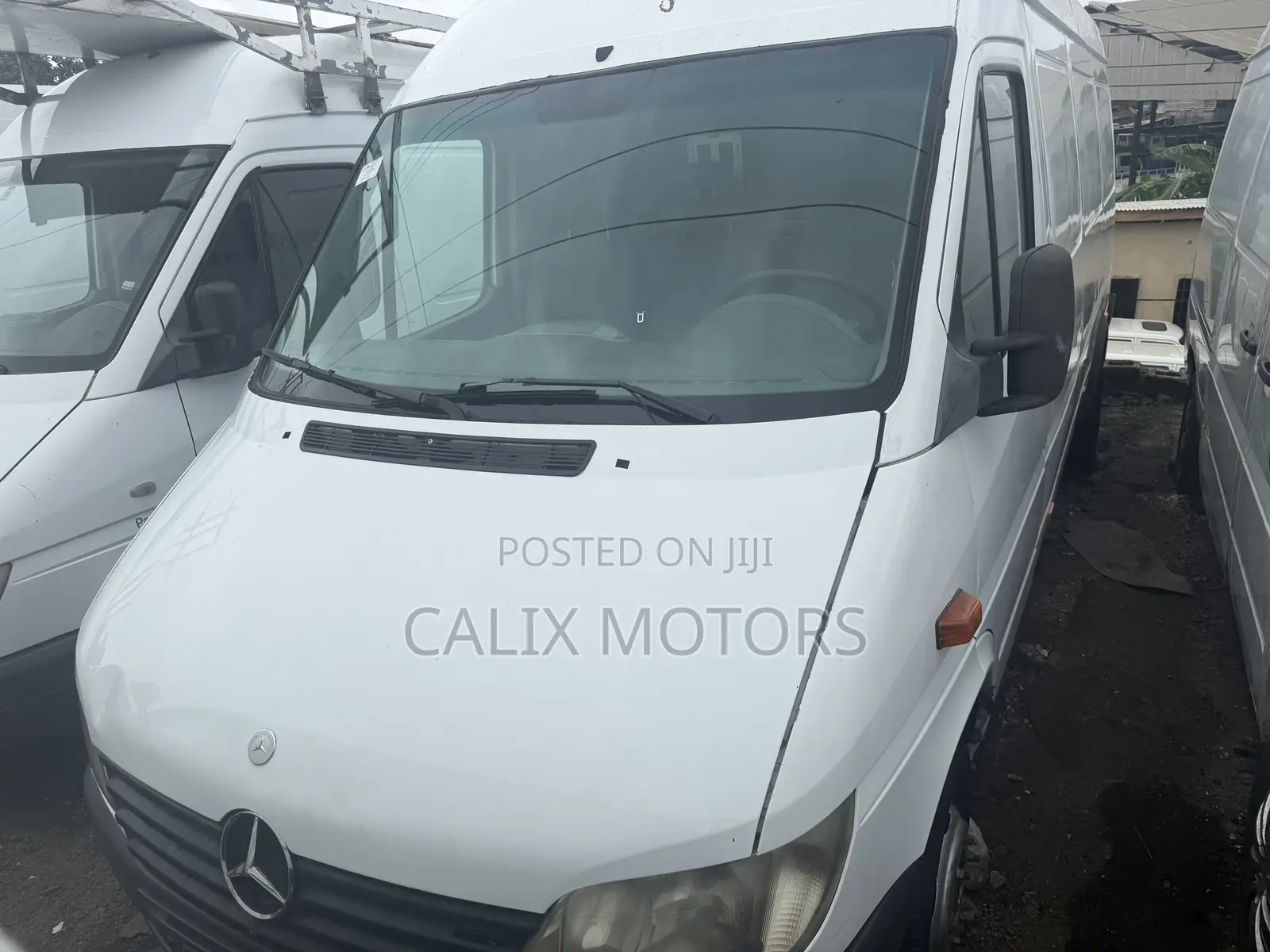 Mercedes-Benz Sprinter 2011 White