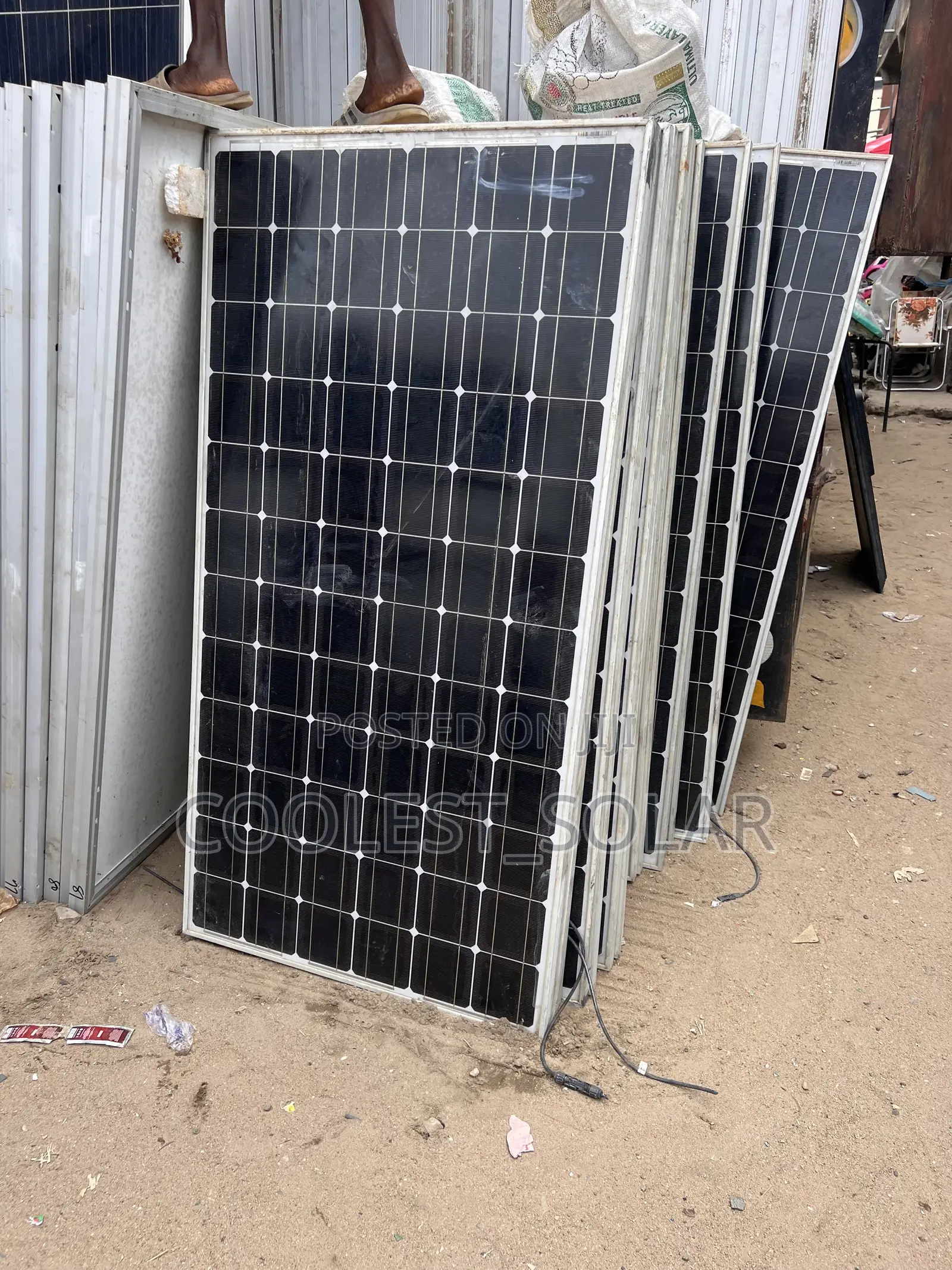 Solar Panels 300 Watts 72cells