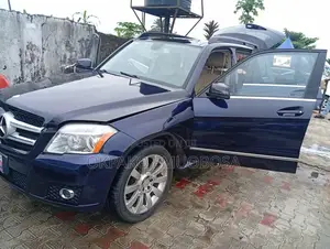 Mercedes-Benz GLK-Class 350 4MATIC 2010 Blue