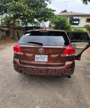 Toyota Venza 2011 Beige