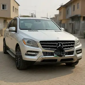 Mercedes-Benz M Class 2012 Silver