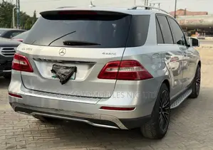 Mercedes-Benz M Class 2012 Silver