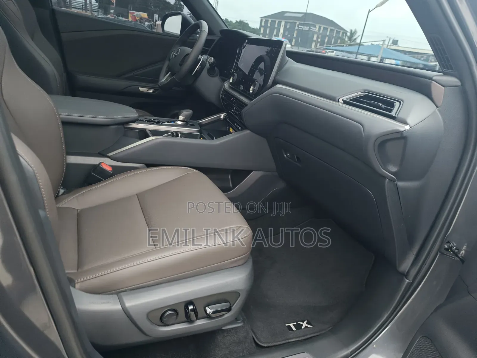 Lexus TX 2026 Gray