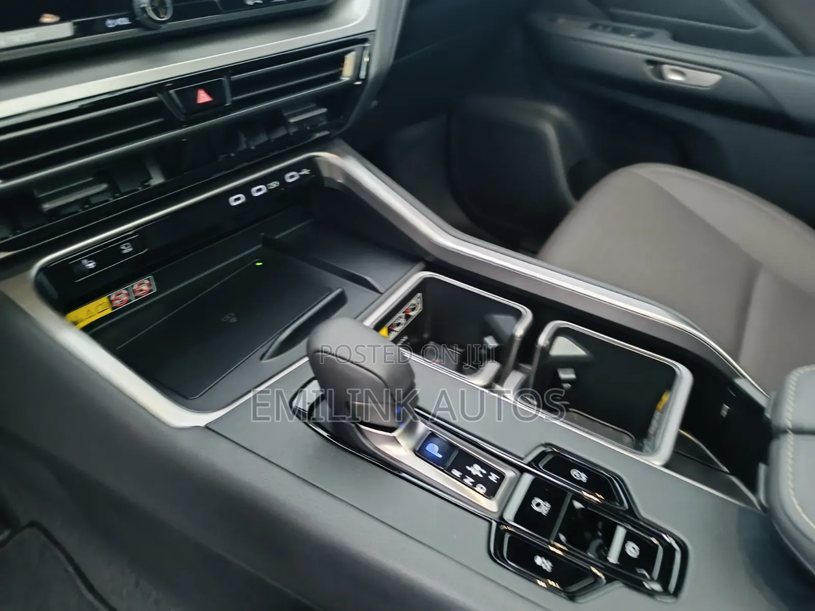 Lexus TX 2026 Gray