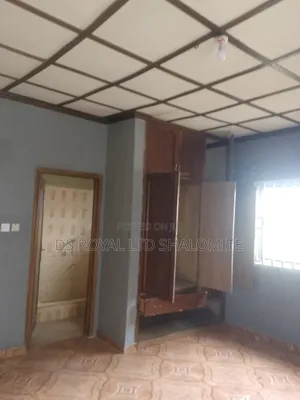 3bdrm Block of Flats in Benin City for rent
