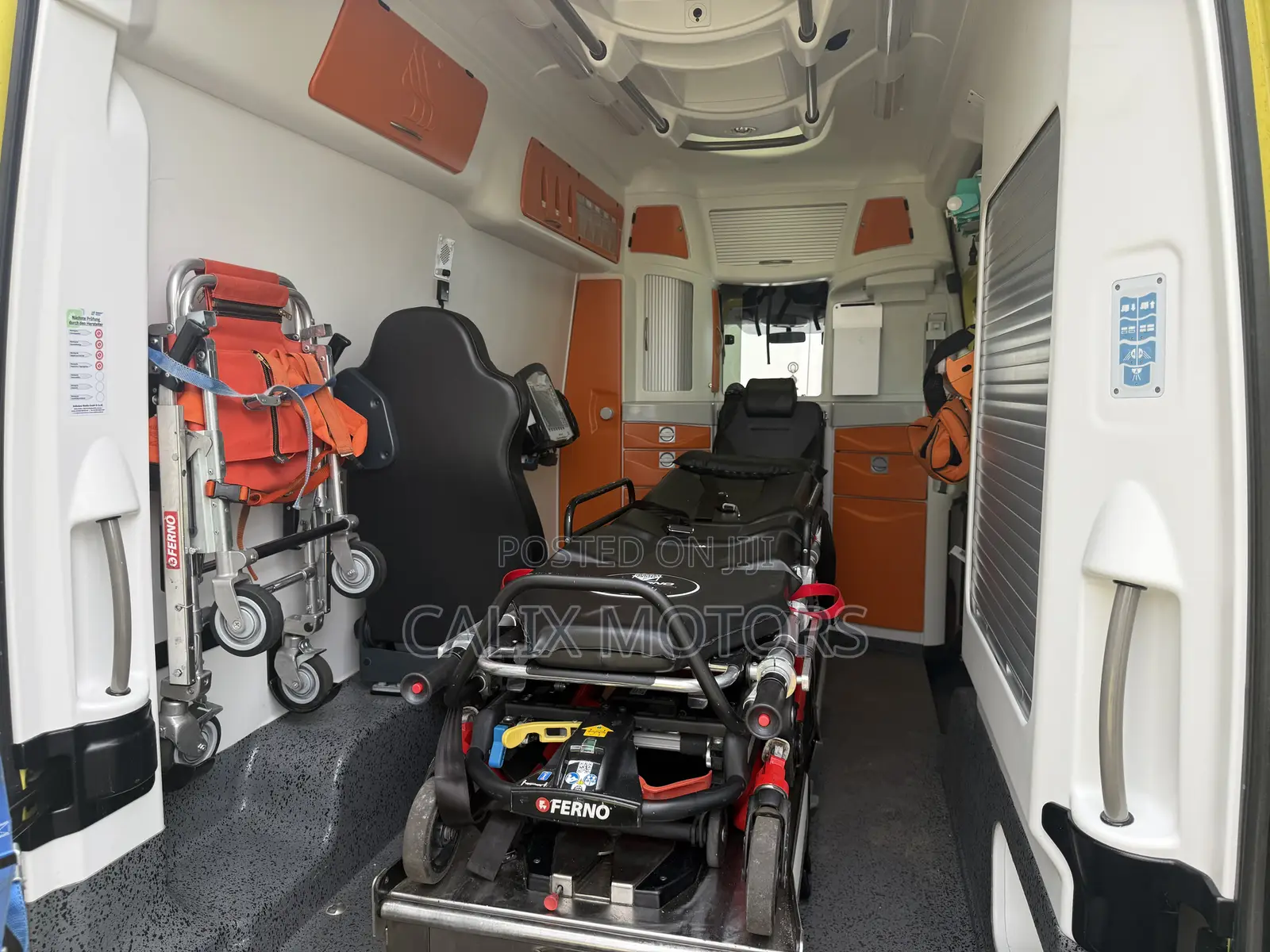 Mercedes-Benz Sprinter 2018 Yellow