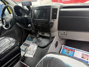Mercedes-Benz Sprinter 2017 White