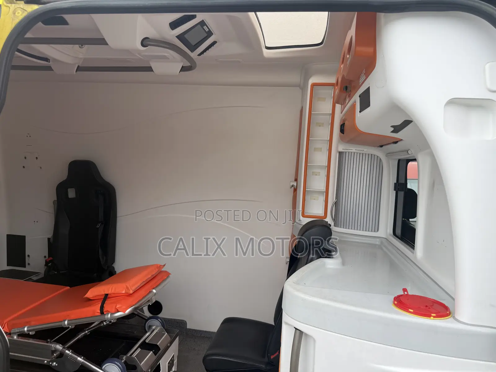 Mercedes-Benz Sprinter 2015 Yellow