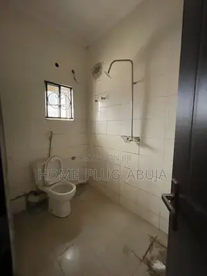 5bdrm Duplex in Mab Global Estate for rent