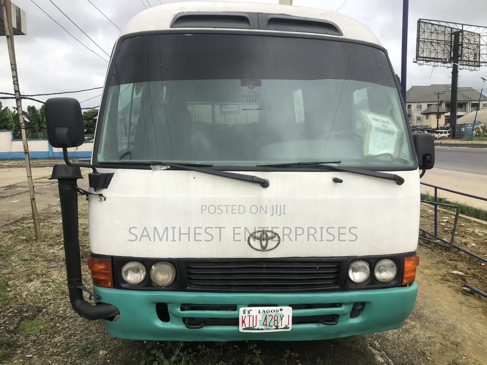 Toyota Coaster 2011 White