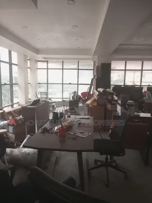 Standard 94 Square Meter Office Space in Mabuchi for Rent