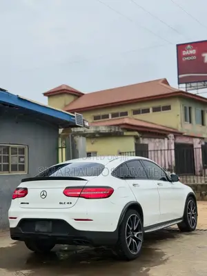 Mercedes-Benz GLC-Class 2018 White