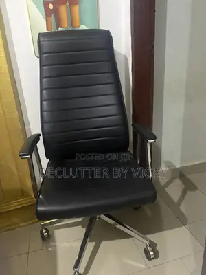 2 Barely Used Office Chairs