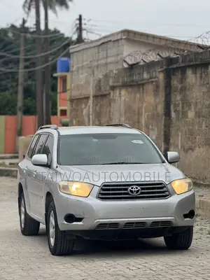 Toyota Highlander 2008 Silver