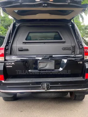 Toyota Land Cruiser 5.7 V8 VX-S 2021 Black