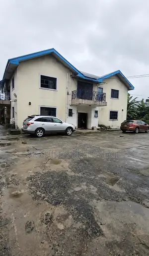 2bdrm Block of Flats in Woji for sale